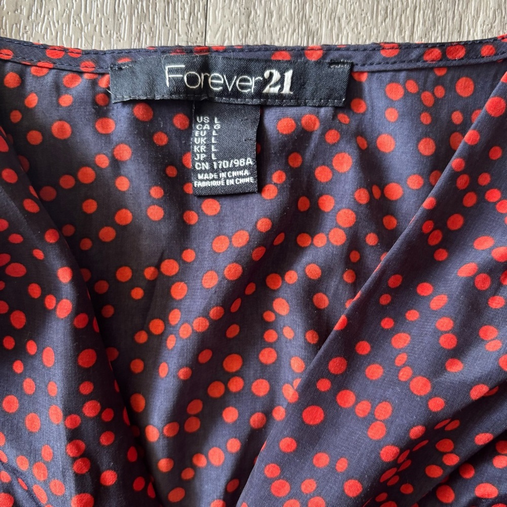 Forever 21 Red and Blue Dotted Blouse Large - Picture 3 of 6